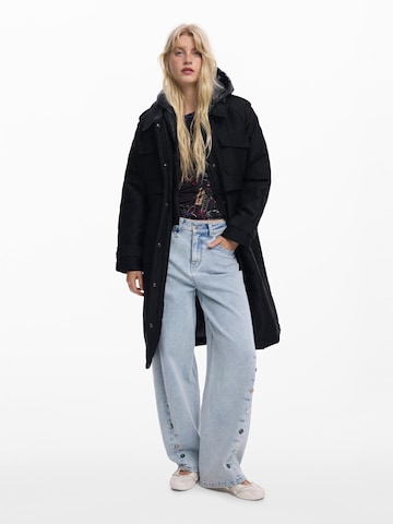 Desigual Between-seasons coat in Black
