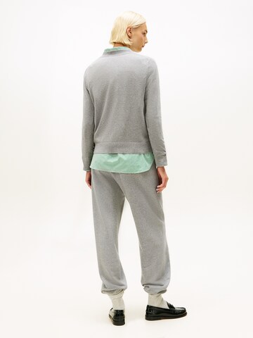 TOMMY HILFIGER Pullover in Grau