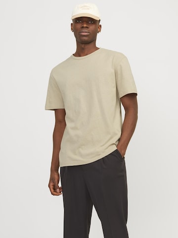 JACK & JONES T-shirt i brun