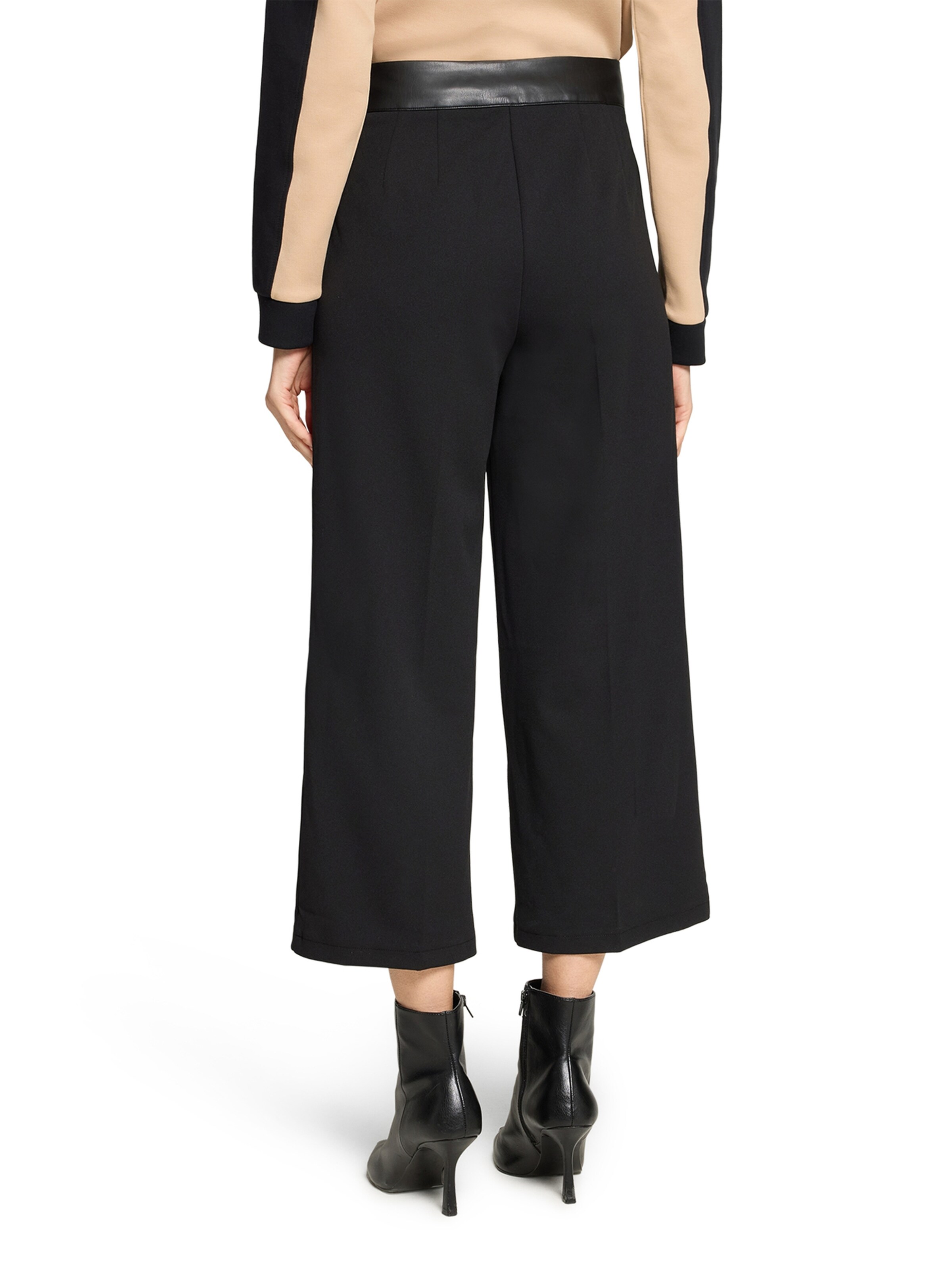 Loosefit Pantalon à plis Betty Barclay en noir