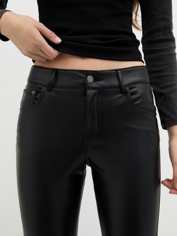 Pull&Bear Flared Trousers in Black