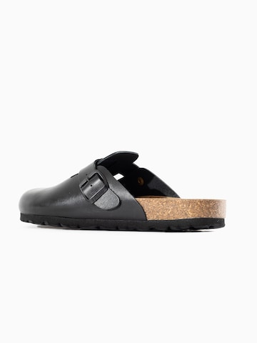 Bayton Mules 'Helios' in Black