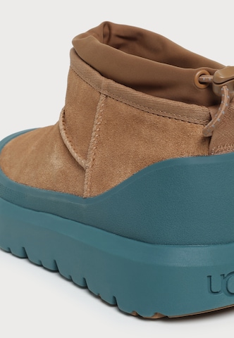 UGG Boots 'Cl Ultra Mini Weather Hybrid' σε καφέ