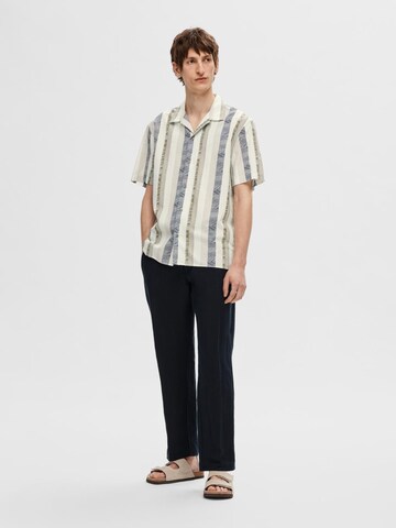 SELECTED HOMME Comfort fit Button Up Shirt in Mixed colours