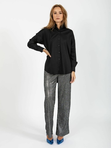 Coster Copenhagen Shirt ' Boxy ' in Black