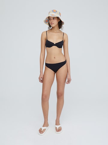 EDITED Bikinihose 'Fanny' in Schwarz