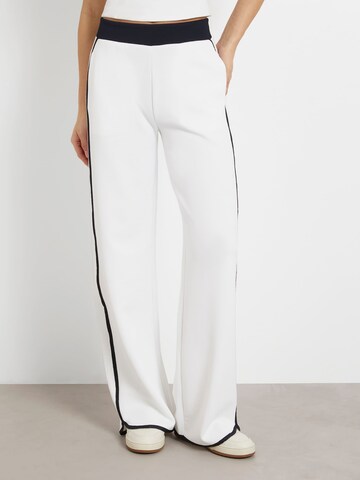 GUESS Wide leg Pants in White