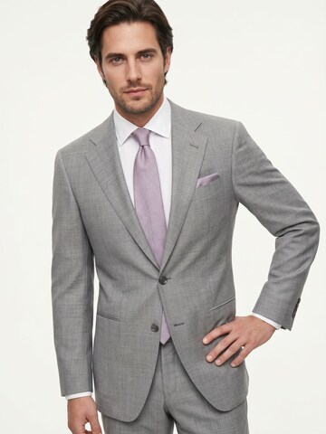 Real Guys Tie in Pink: front