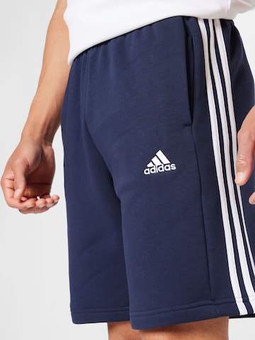 Regular Pantalon de sport 'Essentials' ADIDAS SPORTSWEAR en bleu