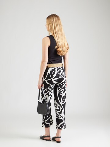 ZABAIONE Loosefit Nadrág 'Az44iza' - fekete