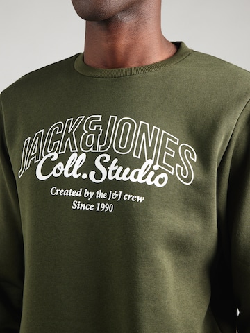 JACK & JONES Sweatshirt 'JJMakoto' in Groen