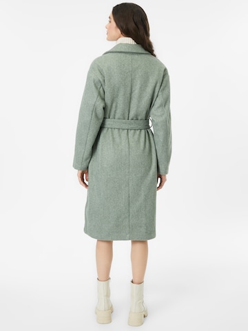 VERO MODA Between-Season Jacket 'Fortune' in Green