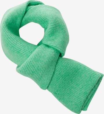 zero Scarf in Green: front