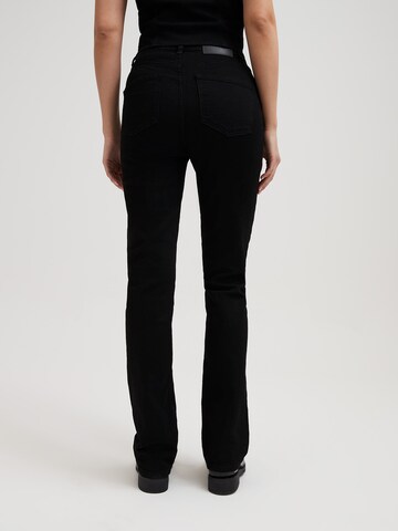 RÆRE by Lorena Rae Boot cut Jeans 'Ela Tall' in Black