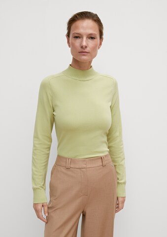 Pull-over COMMA en vert : devant