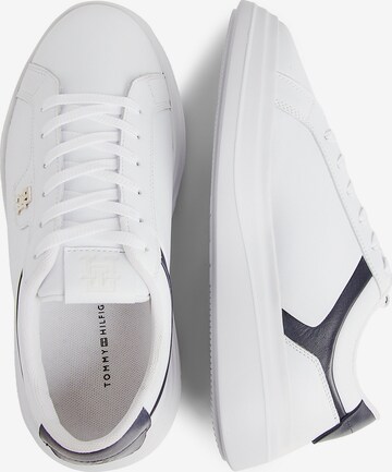 TOMMY HILFIGER Sneakers 'Pointy' in White