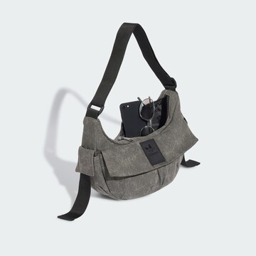 ADIDAS ORIGINALS - Bolso de hombro en negro