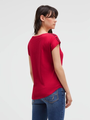 Soccx Shirt in Red