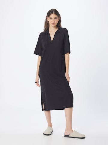 Monki Kleid in Schwarz: predná strana