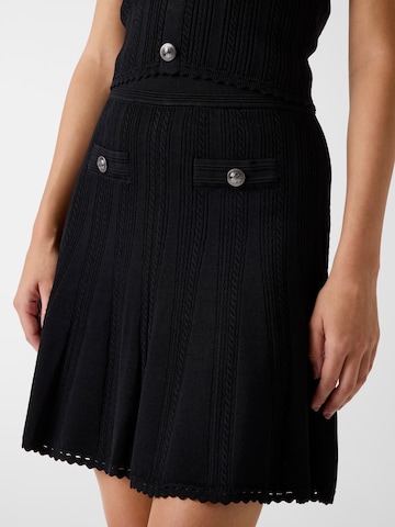 GUESS Skirt in Black
