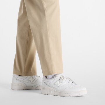 Loosefit Pantalon à pince 'Athletics' new balance en gris
