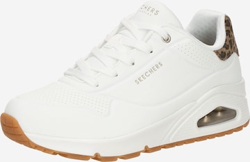 Baskets basses 'Uno' SKECHERS en blanc : devant