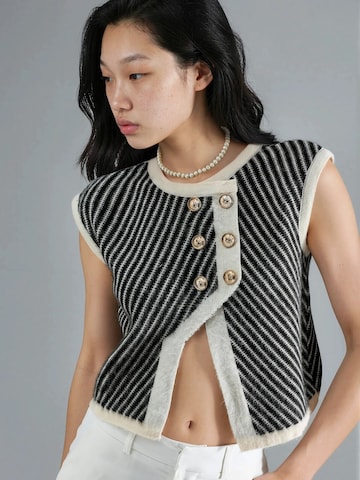 Gilet in maglia di My fashion in nero: frontale