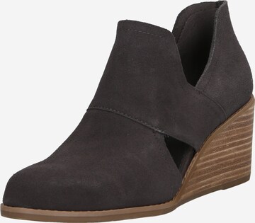 TOMS Pumps met hoge voorkant 'KALLIE' in Zwart: voorkant