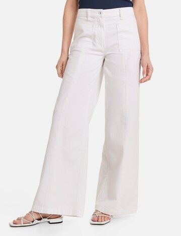 GERRY WEBER Wide leg Pleated Jeans 'MIR꞉JA ' in White: front