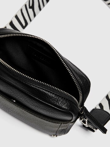 Pull&Bear Tasche in Schwarz