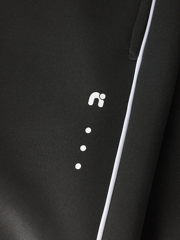 NAME IT - Pierna ancha Pantalón en negro