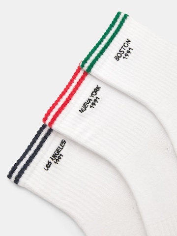 Pull&Bear Socken in Weiß
