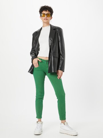 FREEMAN T. PORTER Skinny Jeans 'Alexa' in Groen