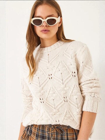Bianco Lucci Sweater in Beige