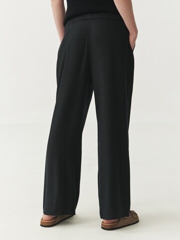 TATUUM Loose fit Pants in Black