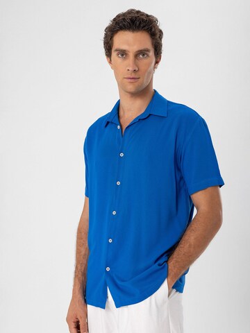 Regular fit Camicia di Antioch in blu