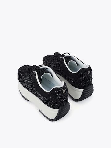 Lola Casademunt Låg sneaker i svart