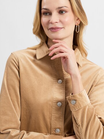 Veste mi-saison Marie Lund en beige