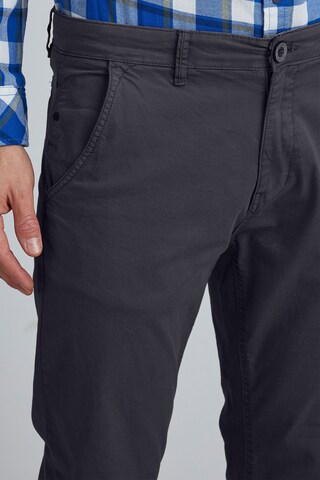 Regular Pantalon chino 'Night' BLEND en bleu