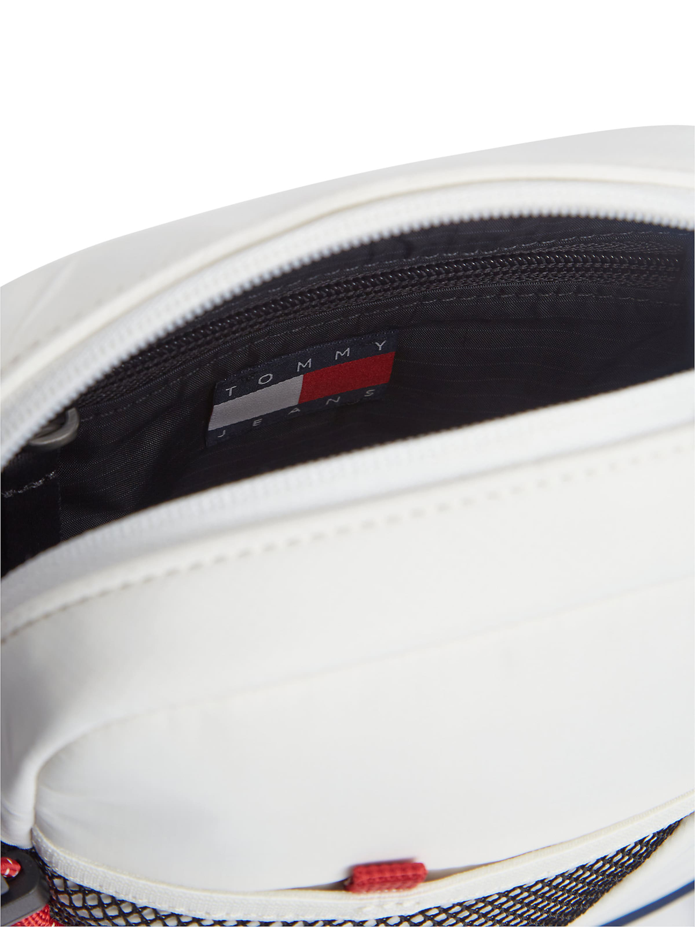 Tommy Jeans Crossbody bag in Beige