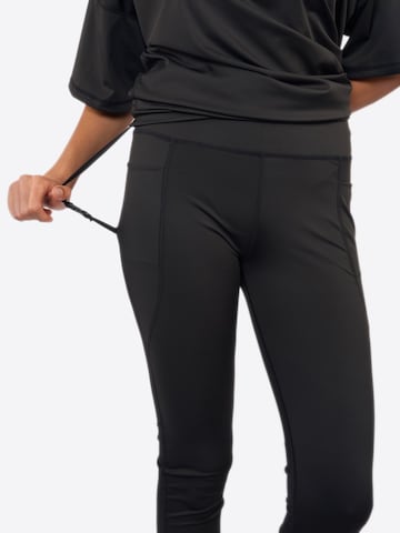 Chay T-shirt Sportbadpak 'CHAY Sea Active Burkini Swimset Sport Black' in Zwart