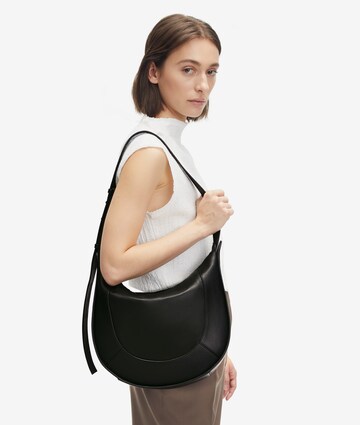 Liebeskind Berlin Shoulder Bag 'Alma' in Black