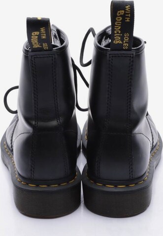 Dr. Martens Dress Boots in 39 in Black
