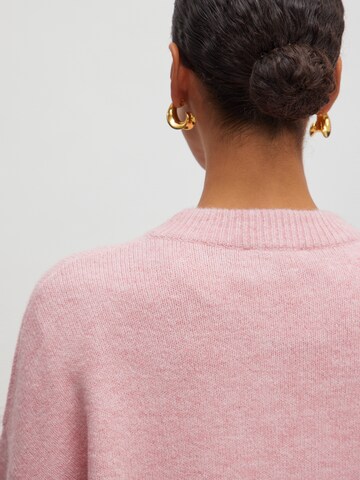 Pull-over 'Kalani' EDITED en rose