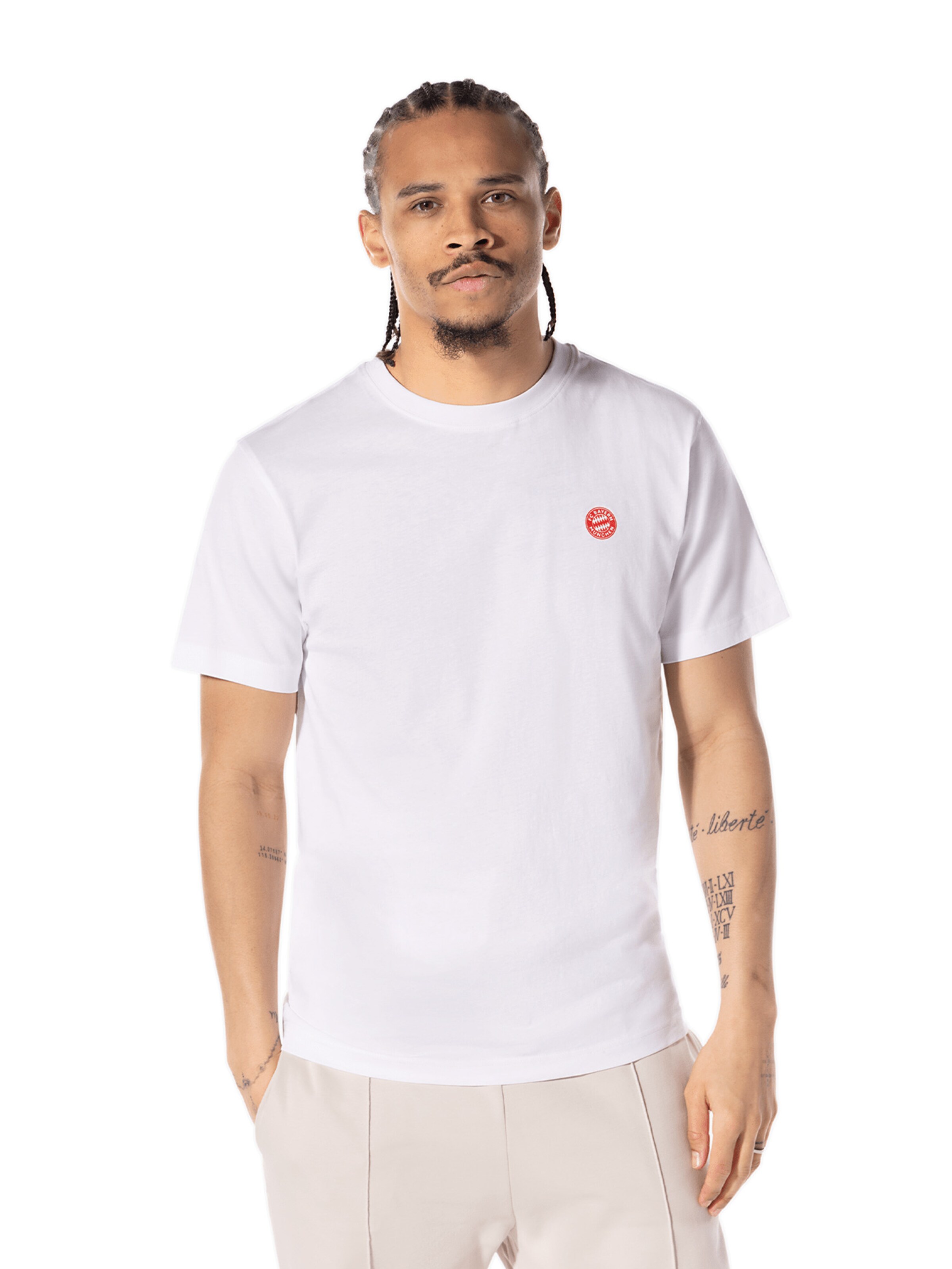 FC BAYERN MÜNCHEN Shirt 'Essentials' in White: front