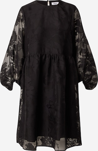 Robe 'Birthes' minimum en noir : devant