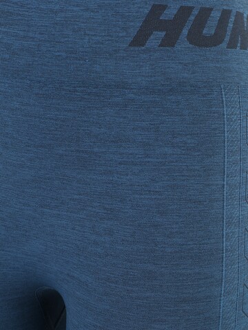 Hummel Slimfit Sporthose 'TE' in Blau