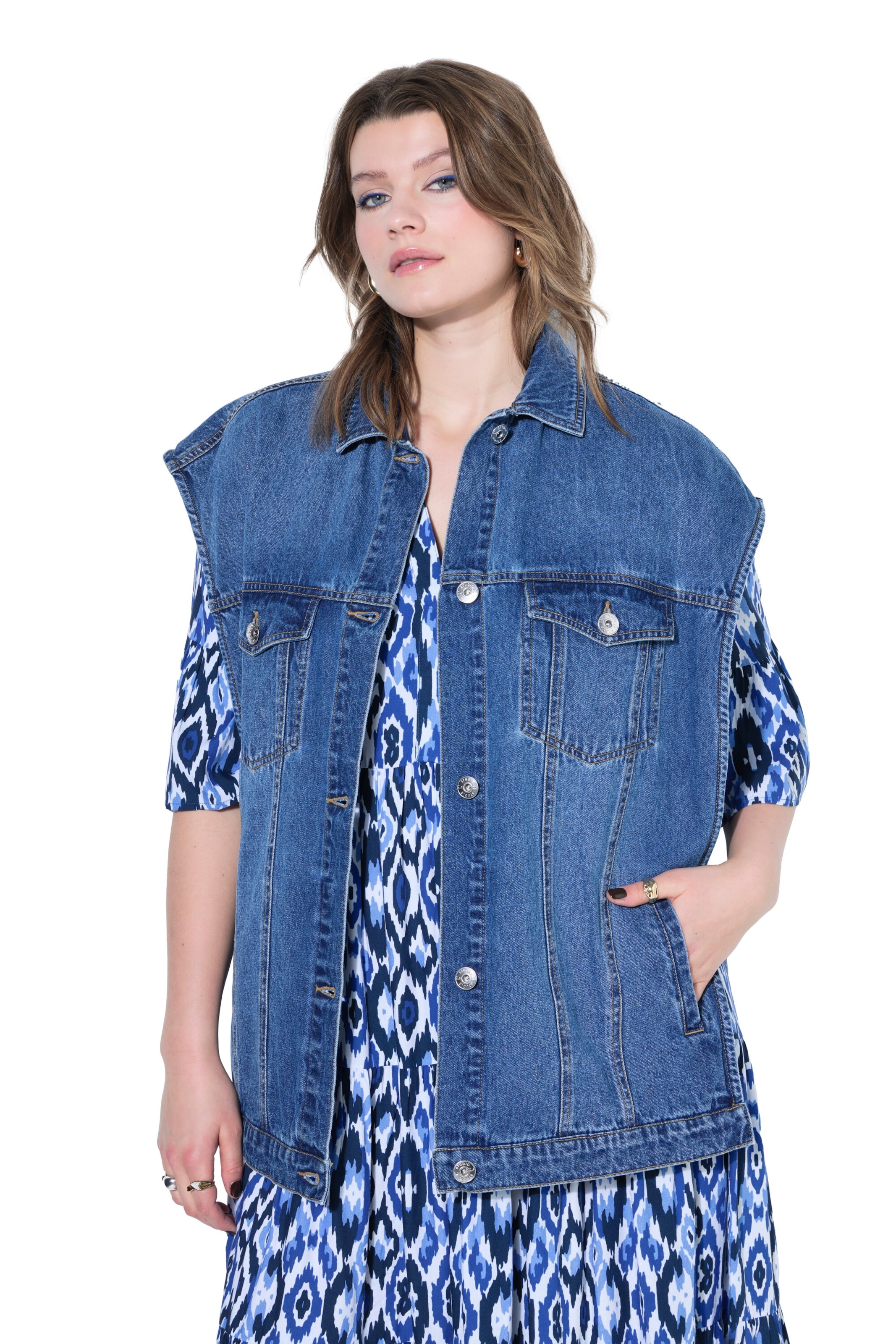 Studio Untold Bodywarmer in Blauw: voorkant