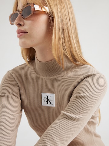 Calvin Klein Jeans Трикотажное платье в Коричневый