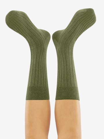 CHEERIO* Къси чорапи 'Tough Guy'' в зелено